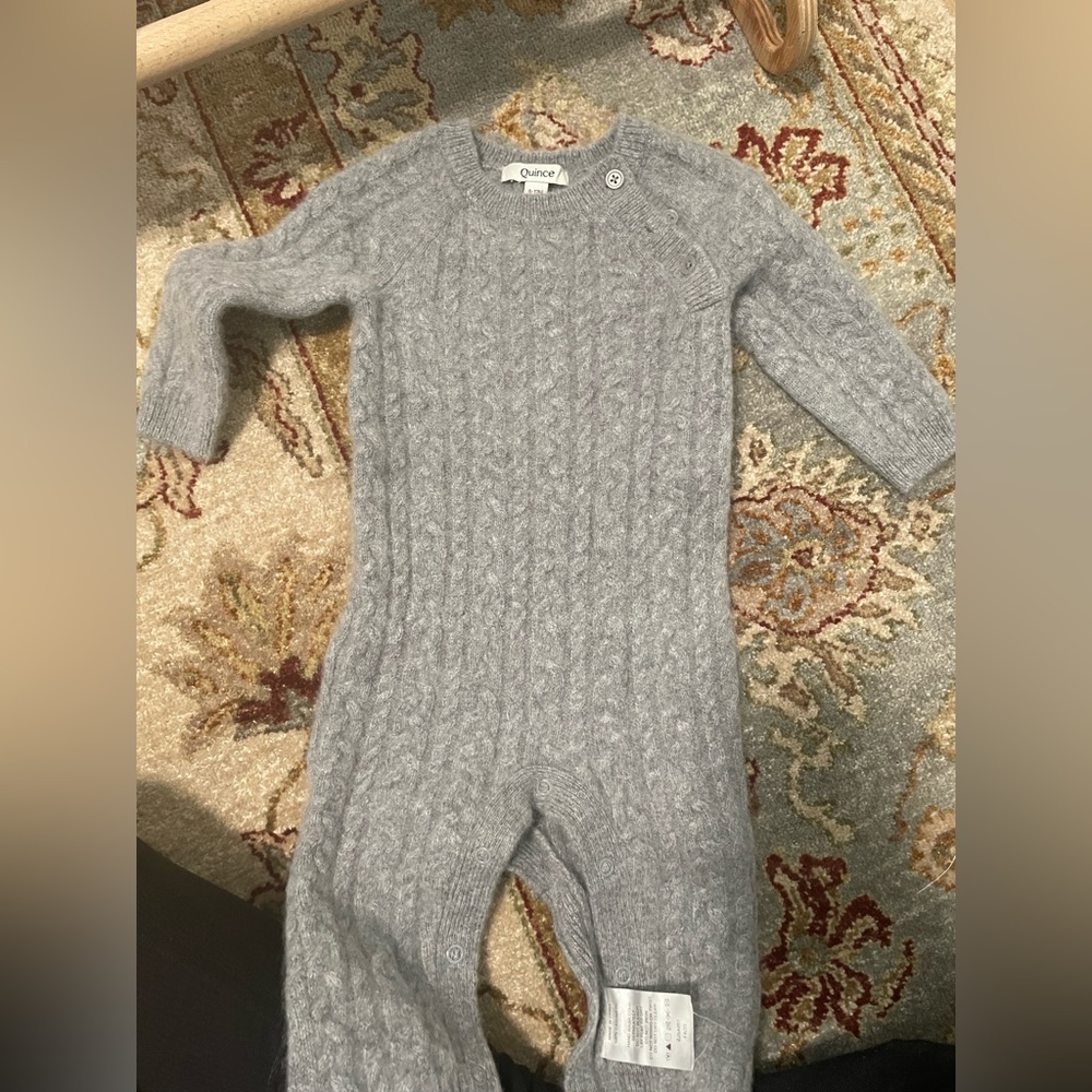 100% Cashmere Quince Soft Gray Cable Knit Kids Footie